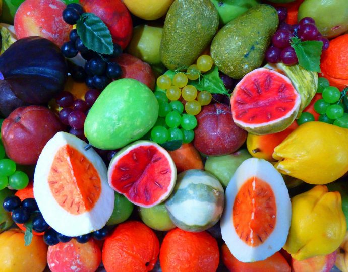 FRUITS (1)